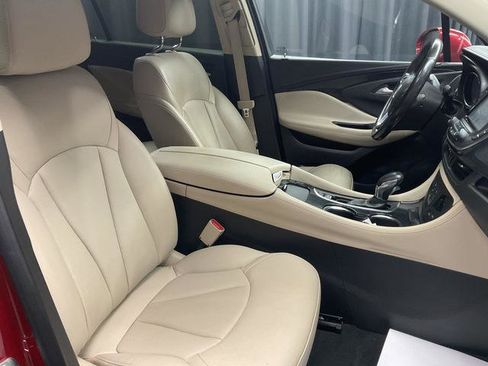 Used 2018 Buick Envision Essence image 14