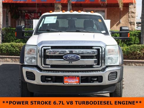 Used 2015 Ford F550 4x4 Crew Cab Super Duty image 3