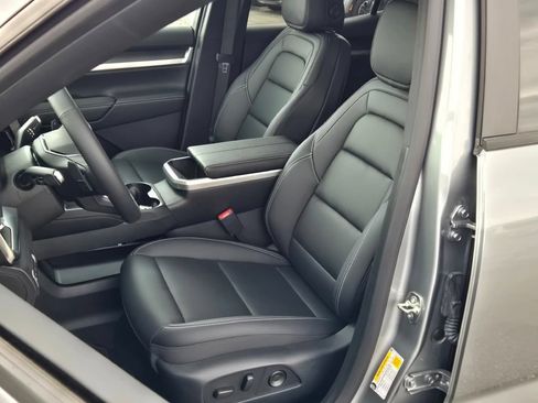 New 2026 GMC Terrain Elevation w/ Elevation Premium Package FWD image 35