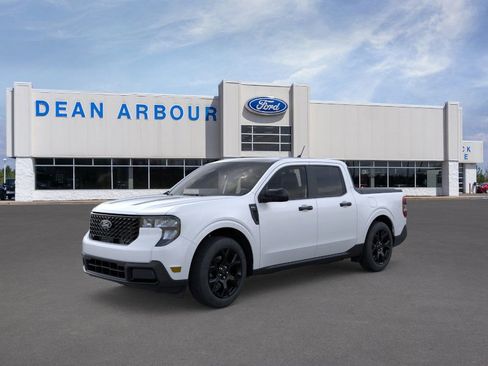 New 2025 Ford Maverick XLT w/ XLT Luxury Package AWD/4WD image 1