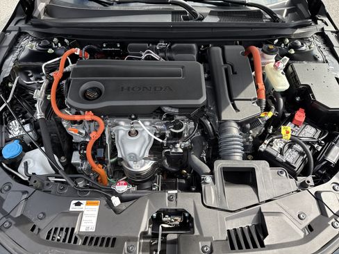 Certified 2025 Honda Accord Sport image 36