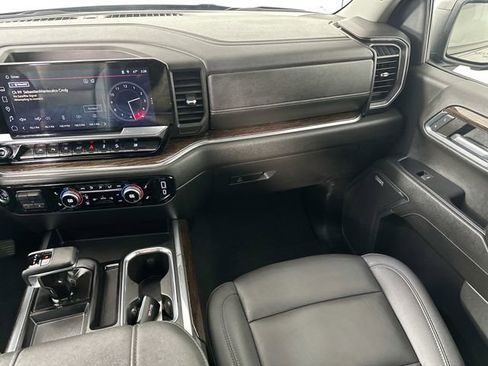 Used 2024 GMC Sierra 1500 Elevation w/ Elevation Premium Package AWD/4WD image 28