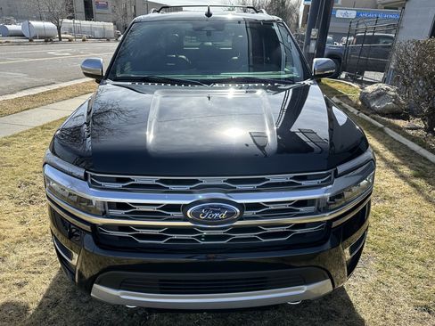 Used 2024 Ford Expedition Max Platinum image 13