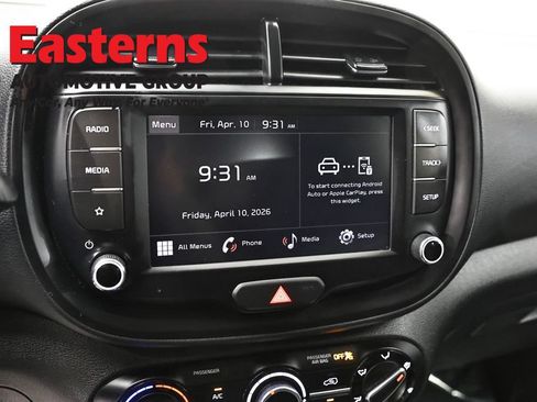 Used 2024 Kia Soul LX w/ Option Group 015 FWD image 19