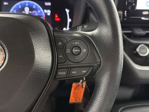 Used 2026 Toyota Corolla LE FWD image 22
