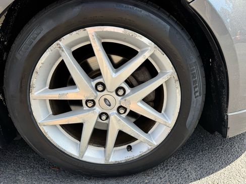 Used 2011 Ford Fusion SEL w/ Moons & Tunes Pkg image 12