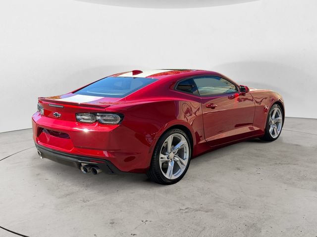 Used 2022 Chevrolet Camaro LT w/ RS Package RWD image 5