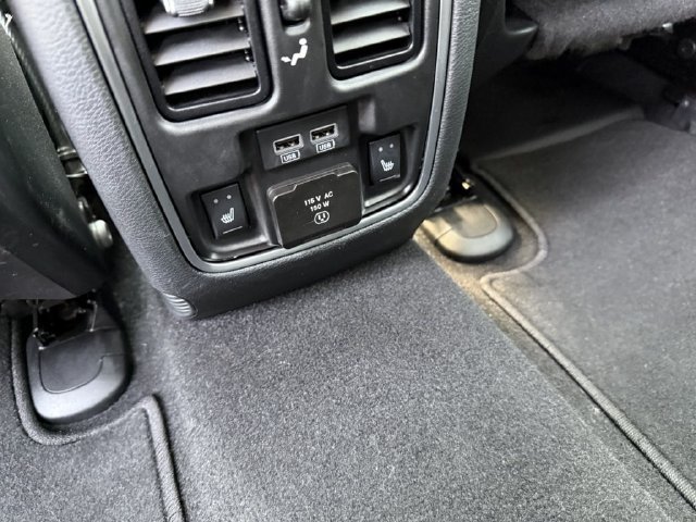 Used 2020 Dodge Durango Citadel w/ Technology Group AWD/4WD image 35