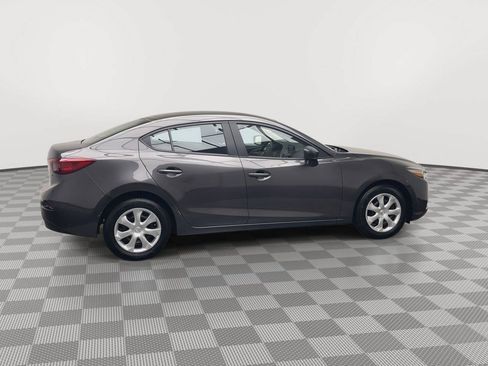 Used 2017 MAZDA MAZDA3 Sport FWD image 32