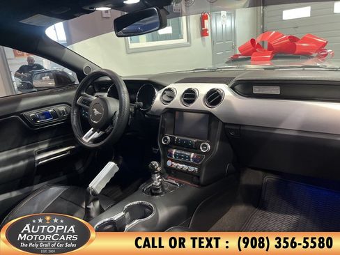 Used 2015 Ford Mustang GT Premium w/ Equipment Group 401A RWD image 18