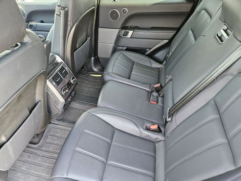 Used 2020 Land Rover Range Rover Sport HSE image 29