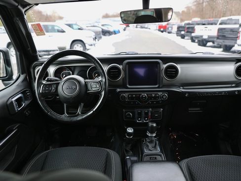 Used 2021 Jeep Wrangler Sport image 17