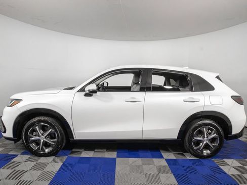Used 2023 Honda HR-V EX-L image 9