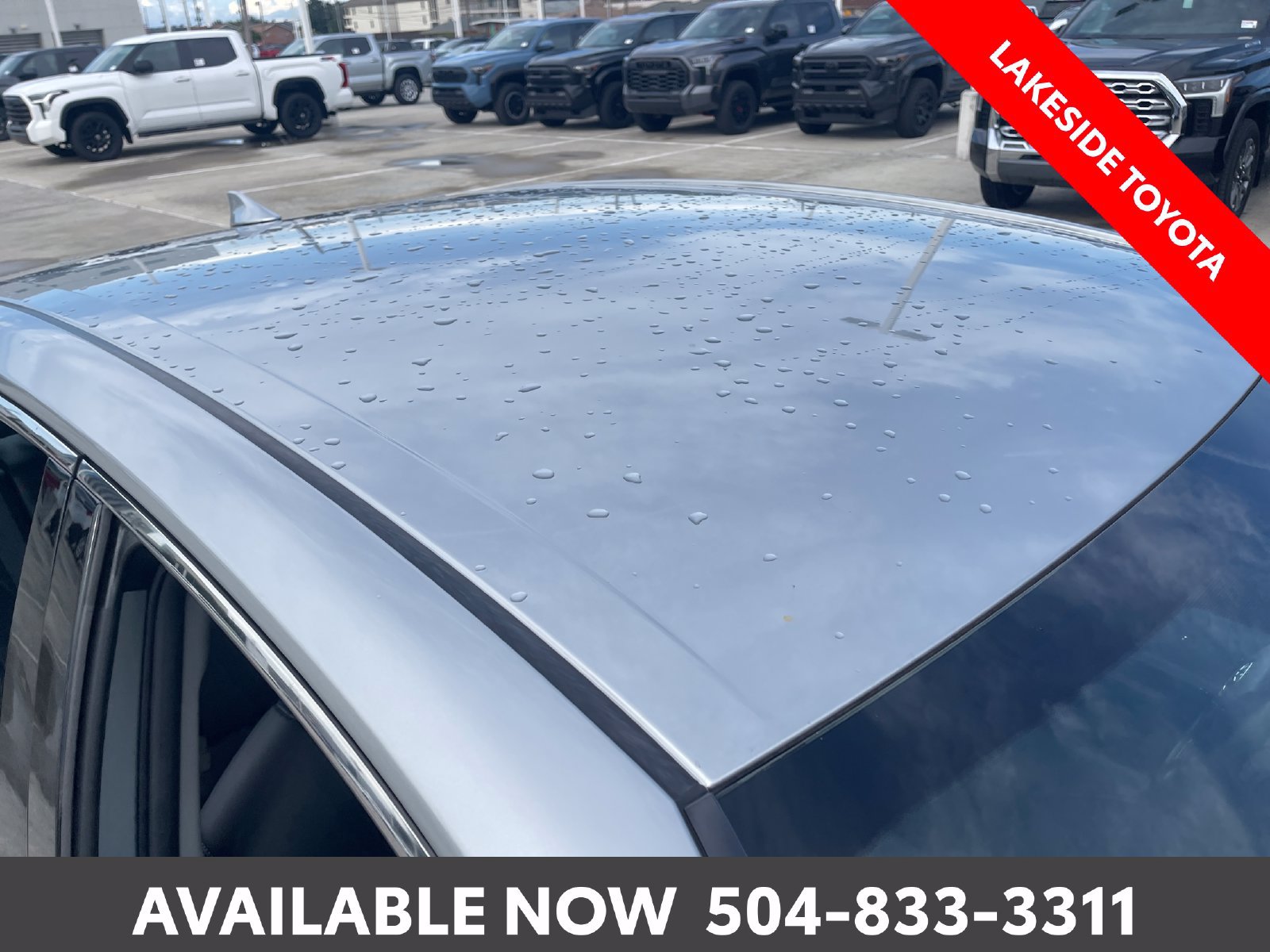 Used 2024 Toyota Camry XSE FWD image 9
