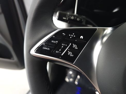 Certified 2026 Mercedes-Benz GLC 300 4MATIC image 10