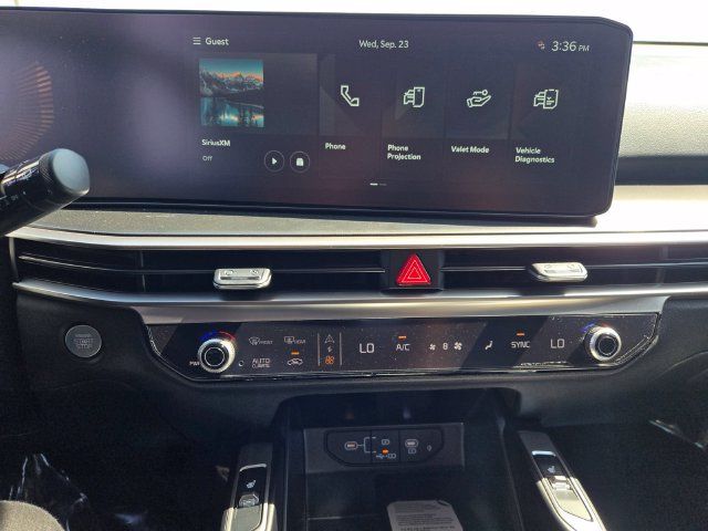 New 2026 Kia Sorento S w/ S Panoramic Sunroof Package FWD image 13
