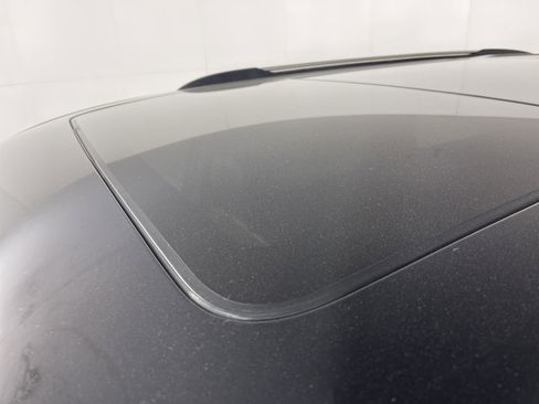 Used 2022 Jeep Grand Cherokee Limited w/ Tech Group image 6