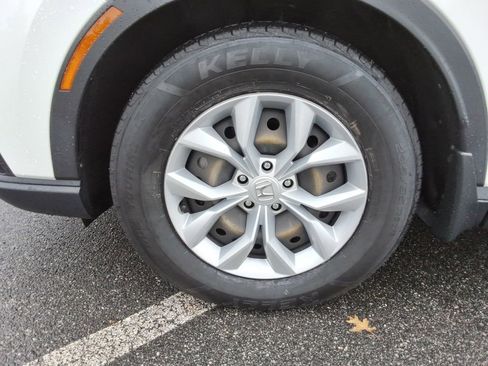 Used 2023 Honda CR-V LX image 10