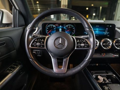 Certified 2023 Mercedes-Benz GLA 250 4MATIC image 26