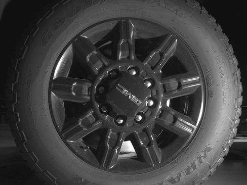 Used 2026 GMC Sierra 2500 AT4 w/ AT4 Premium Plus Package AWD/4WD image 9