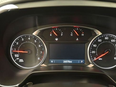 Used 2024 Chevrolet Blazer LT w/ Redline Edition FWD image 9