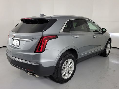 Certified 2023 Cadillac XT5 Luxury FWD image 3
