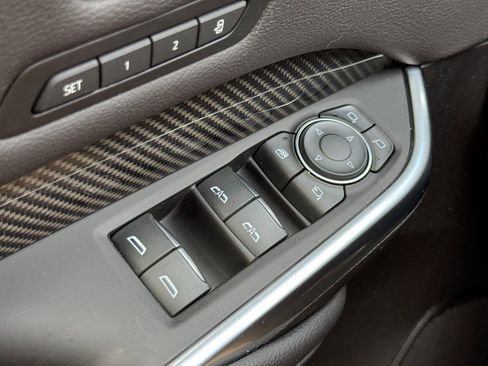 Used 2023 Cadillac XT4 Sport w/ Cold Weather Package image 33