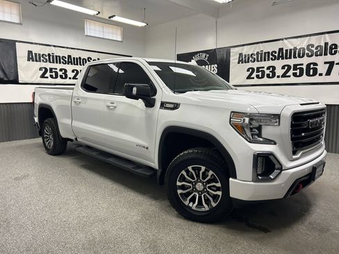 Used 2020 GMC Sierra 1500 AT4 w/ Technology Package AWD/4WD image 1