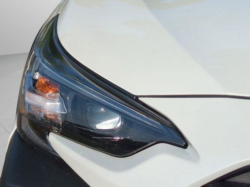 Used 2024 Subaru Outback Onyx Edition image 10