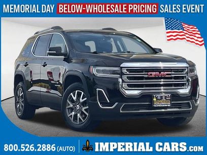 Used 2023 GMC Acadia SLE w/ Driver Convenience Package
