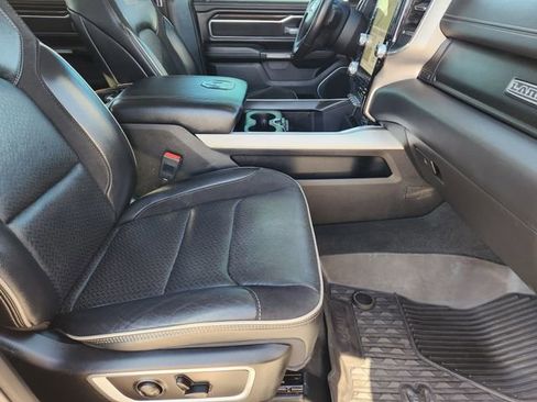 Used 2022 RAM 1500 Laramie image 16