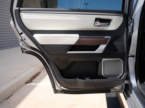 Used 2024 Toyota Sequoia Capstone AWD/4WD image 15