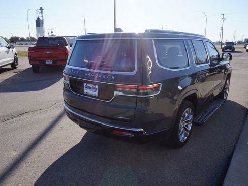 Used 2022 Jeep Grand Wagoneer Series II w/ Premium Group II image 5