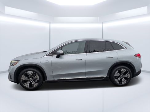 Certified 2023 Mercedes-Benz EQE 350+ SUV image 9