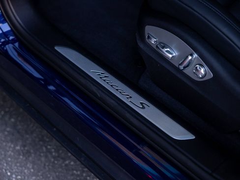 Certified 2026 Porsche Macan S AWD/4WD image 26