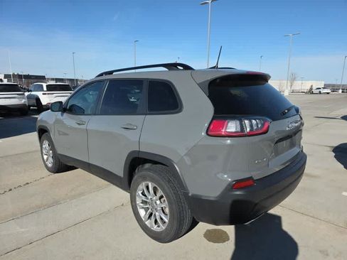 Used 2022 Jeep Cherokee Latitude Lux image 6