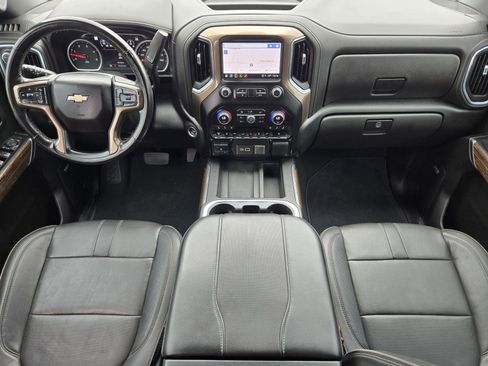 Used 2023 Chevrolet Silverado 3500 High Country w/ Technology Package image 27