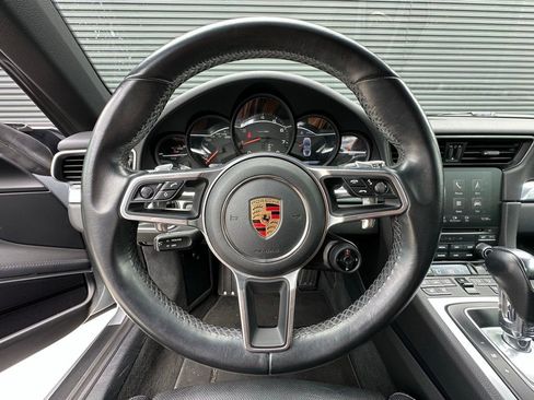 Certified 2017 Porsche 911 Carrera RWD image 16