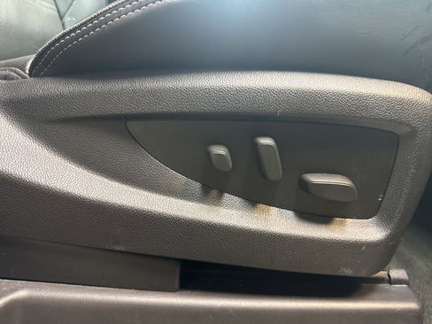 Used 2016 GMC Yukon Denali w/ Open Road Package image 65