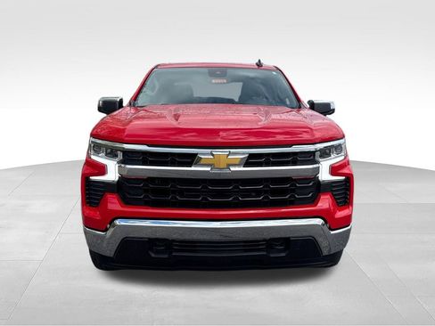 Used 2024 Chevrolet Silverado 1500 LT AWD/4WD image 18