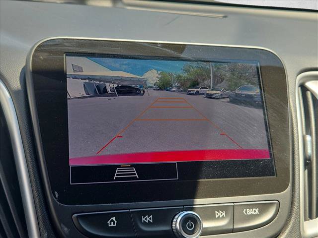 Used 2024 Chevrolet Malibu RS FWD image 13