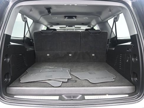 Used 2019 GMC Yukon XL SLT w/ Open Road Package image 27