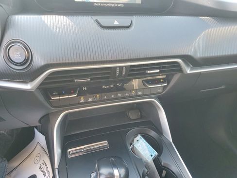 Used 2024 MAZDA CX-90 3.3 Turbo w/ Select Package image 18