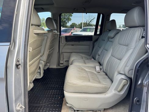 Used 2010 Honda Odyssey EX-L image 16