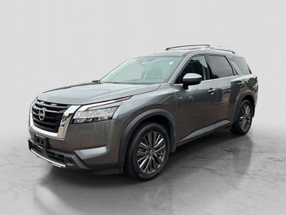 Certified 2024 Nissan Pathfinder SL w/ SL Premium Package