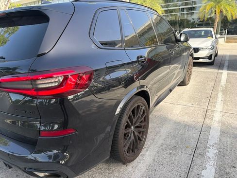Used 2023 BMW X5 xDrive40i w/ M Sport Package AWD/4WD image 4