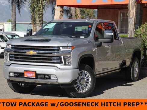 Used 2022 Chevrolet Silverado 2500 High Country image 4