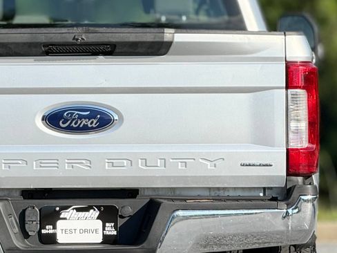 Used 2019 Ford F250 XLT AWD/4WD image 17