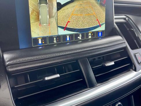 Used 2023 Chevrolet Tahoe Z71 w/ Luxury Package image 14