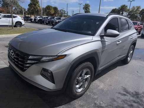Used 2023 Hyundai Tucson SEL image 2